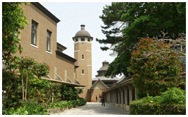 浦添市美術館